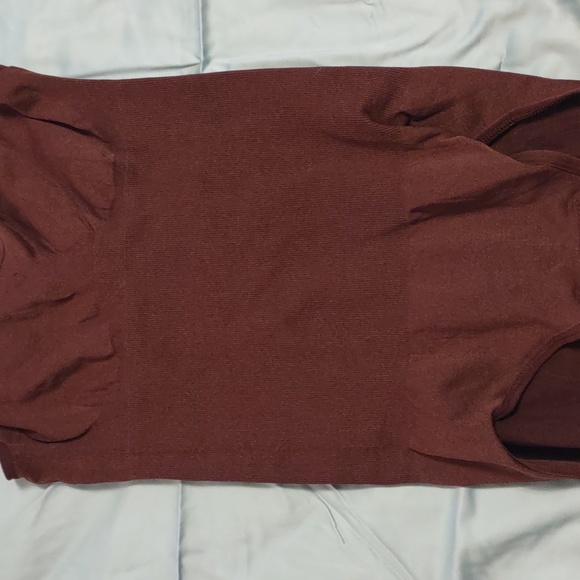 Shapewear - Picture 2 of 4